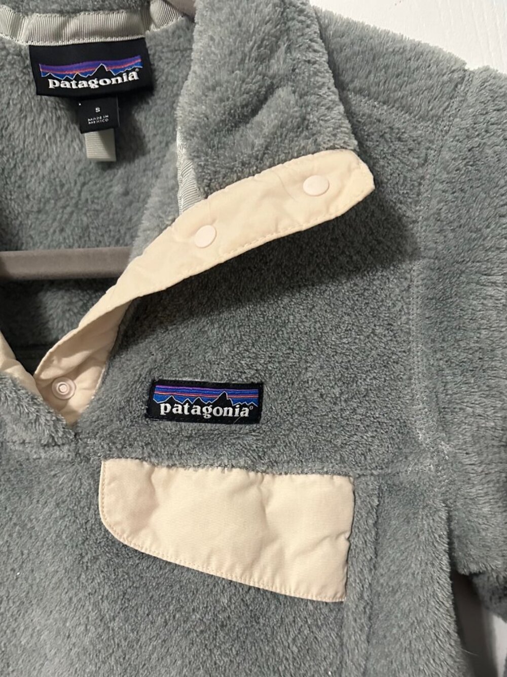Patagonia Retool Pullover Fleece, Grey with Cream accents, Size Small - Picture 3 of 7